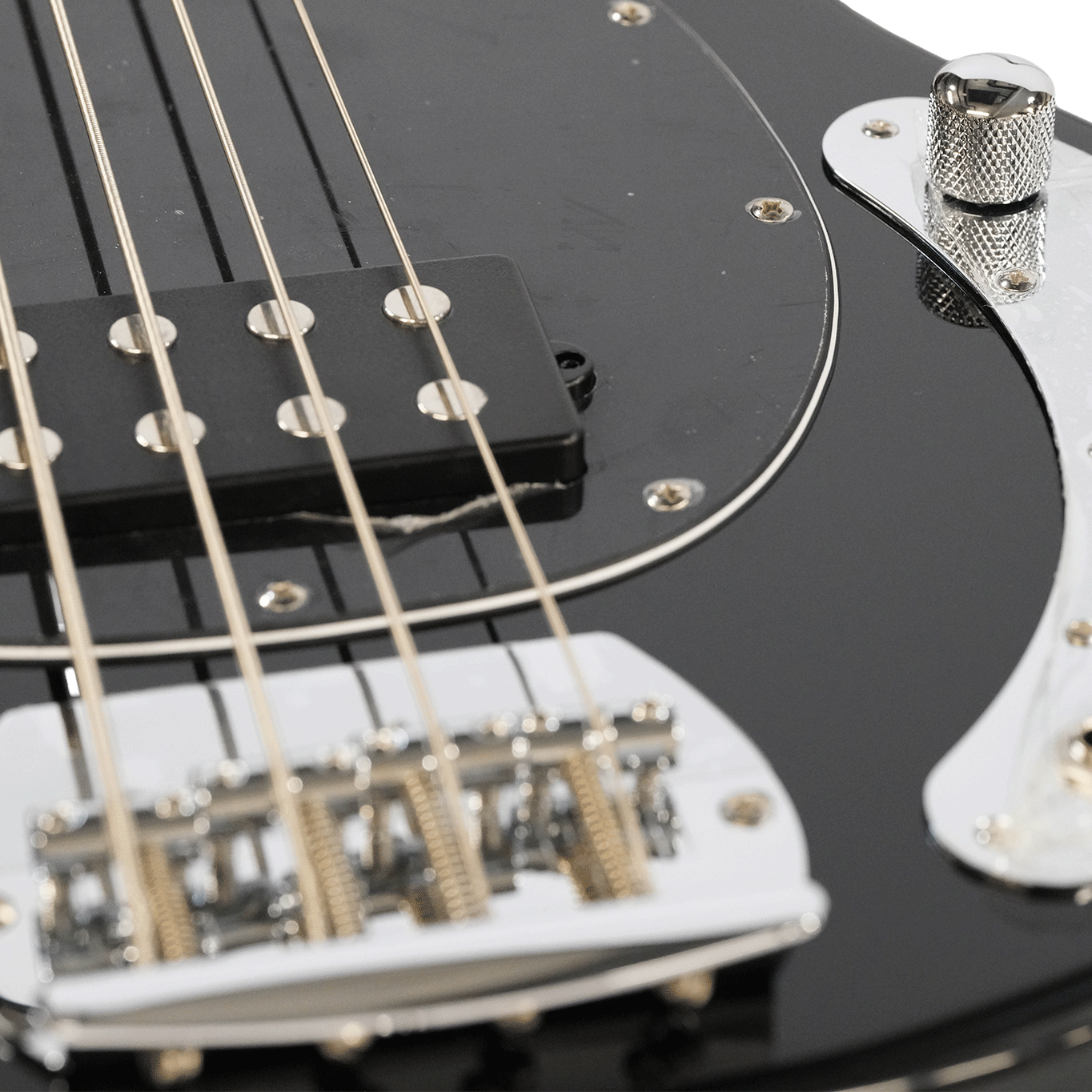 Sterling by MusicMan  最初の1本に最適！エレキベース【SUB RAY4-BK-M1】