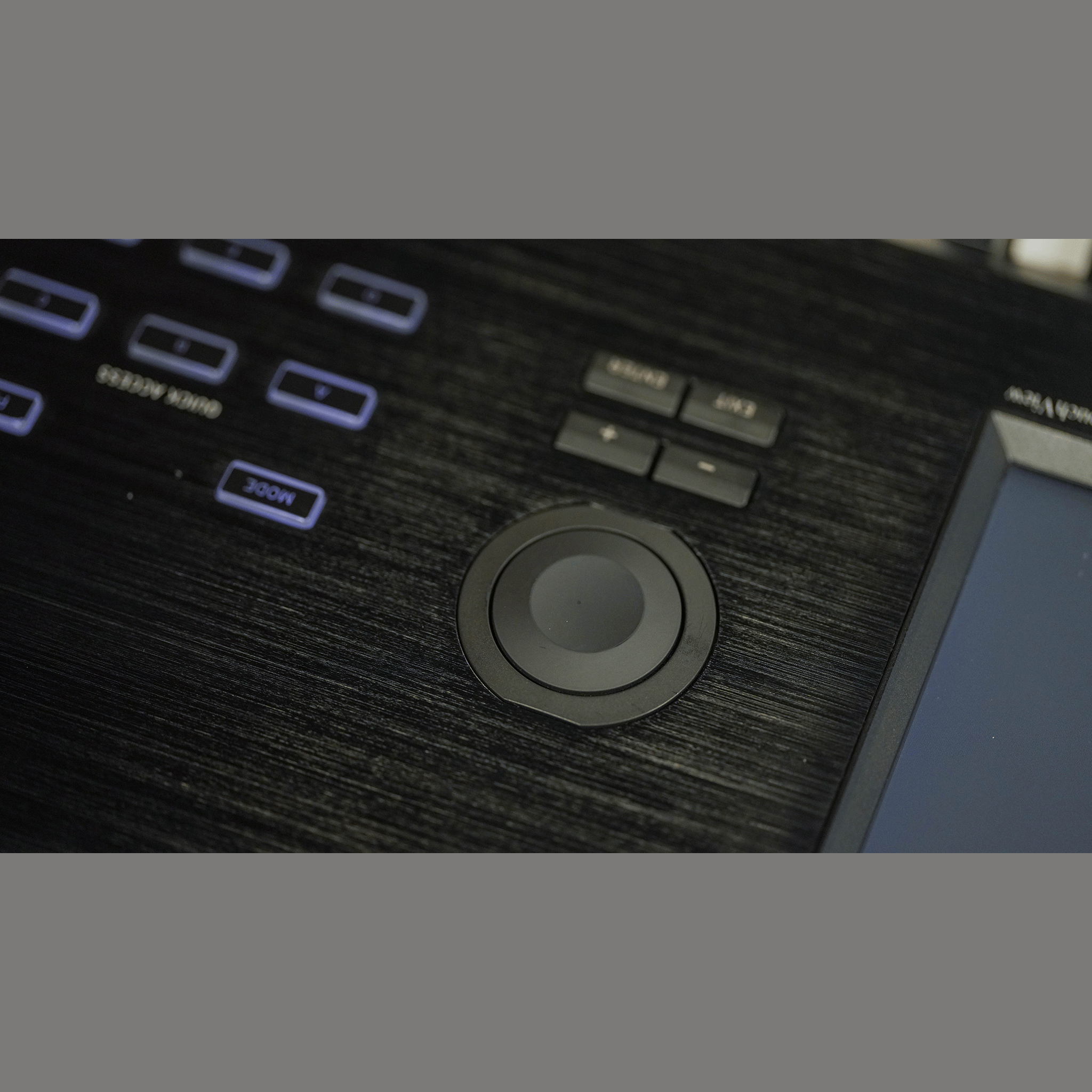 KORG キズあり特別プライス！ミュージックワークステーション【NAUTILUS-88】