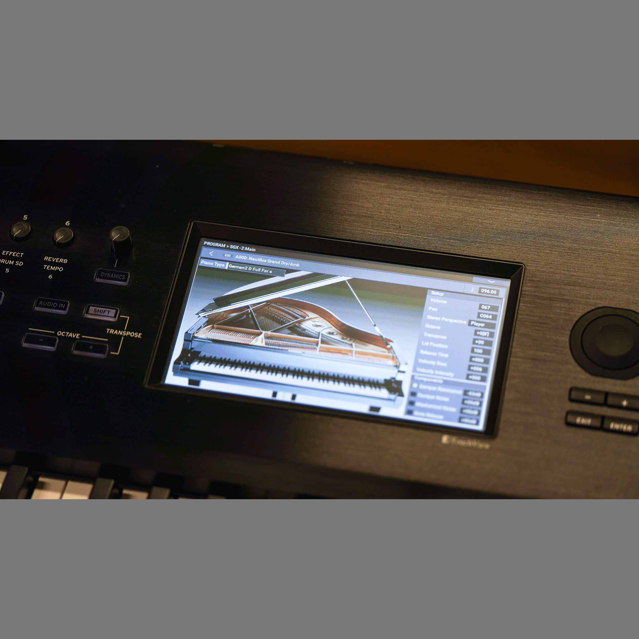 KORG キズあり特別プライス！ミュージックワークステーション【NAUTILUS-88】