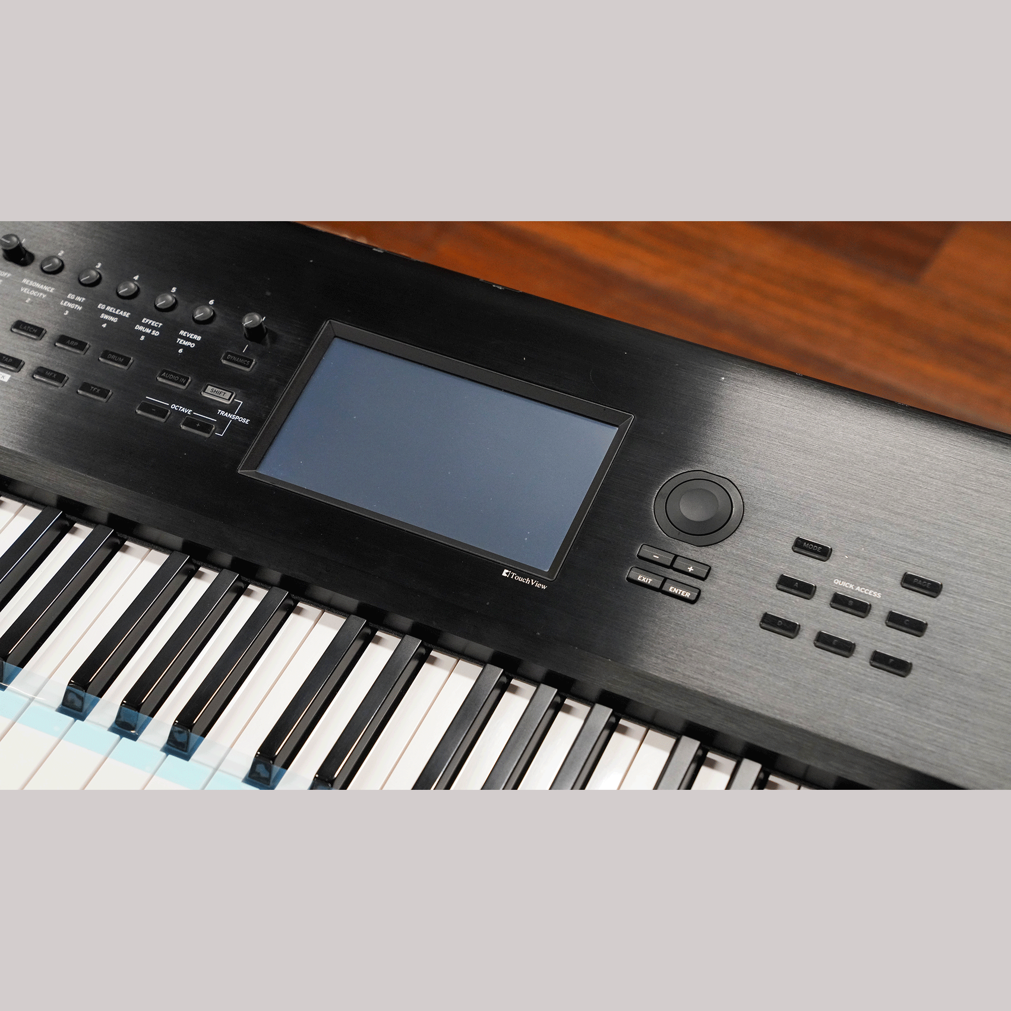 KORG キズあり特別プライス！ミュージックワークステーション【NAUTILUS-88】