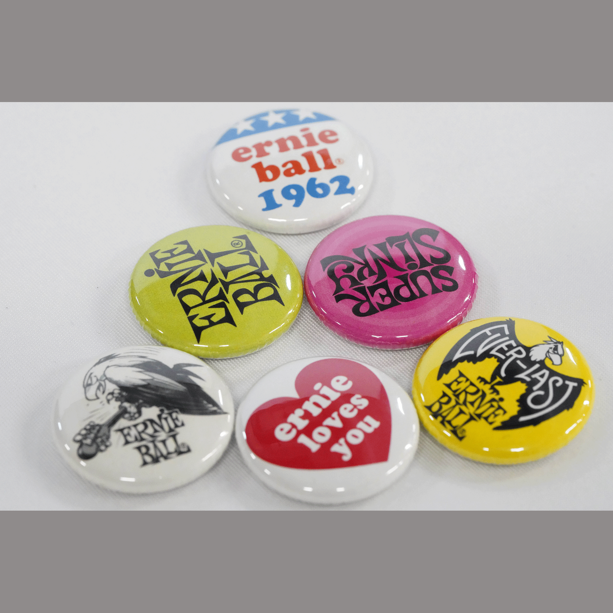 ERNIEBALL   おしゃれなピンバッジ！【ASSORT BUTTON 6 PACK】