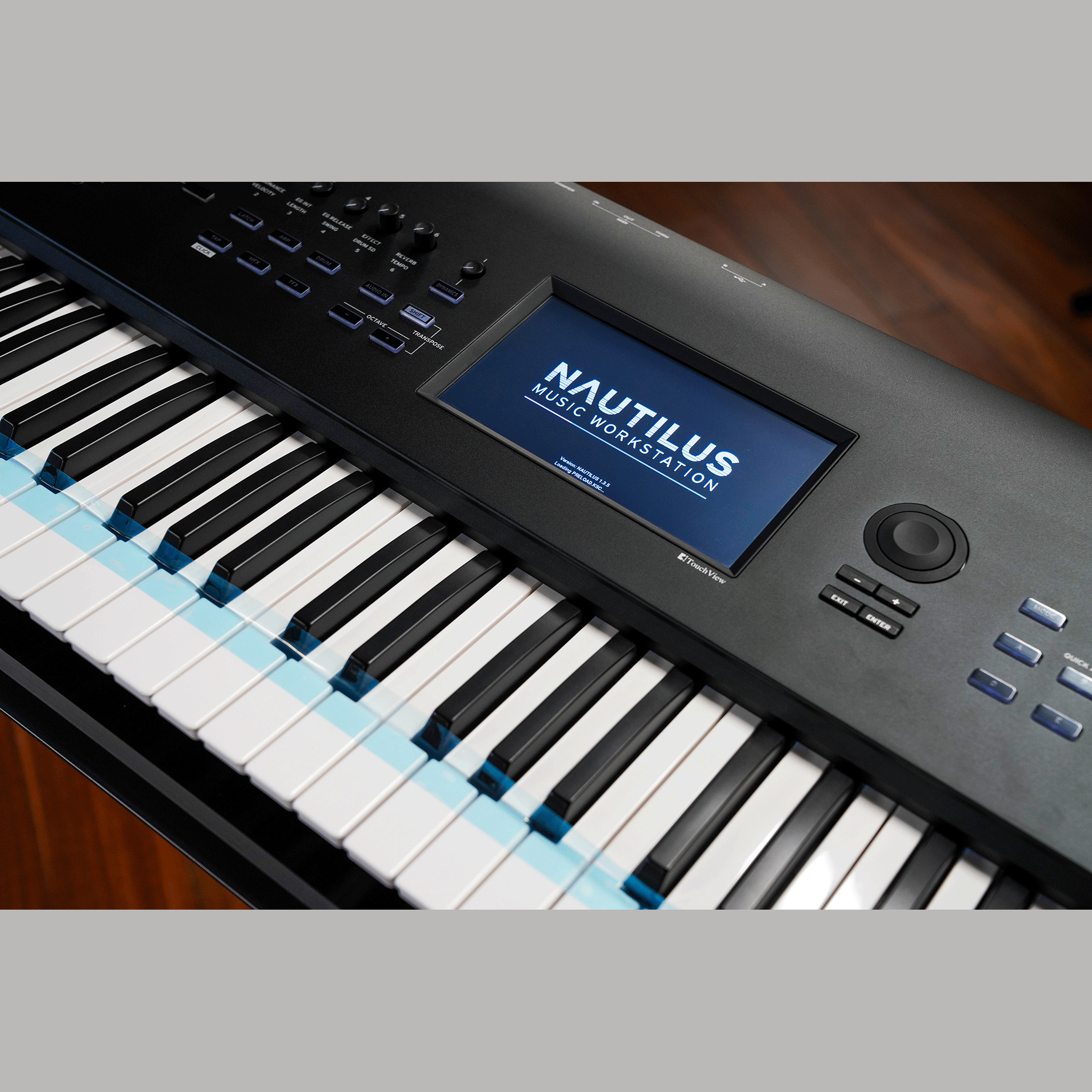 KORG ミュージック・ワークステーション 【NAUTILUS】