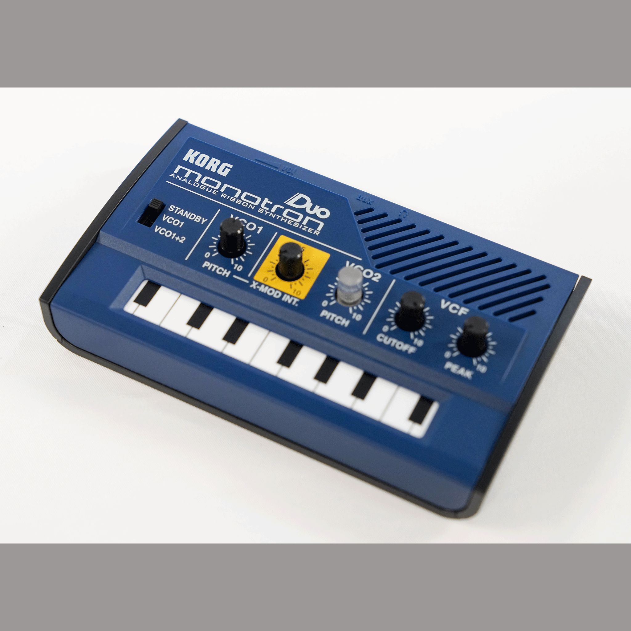 KORG 手のひらサイズの本格的アナログ・シンセサイザー【monotron DUO】