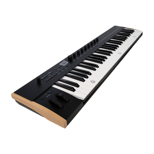 KORG 本気でDTMをやるならこれ！Polyアフタータッチに対応！MIDIコントローラー【Keystage61】