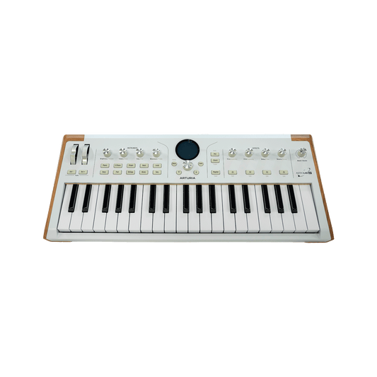 ARTURIA コンパクトしかもパワフル！PCとの連動も完璧！【ASTROLAB 37】