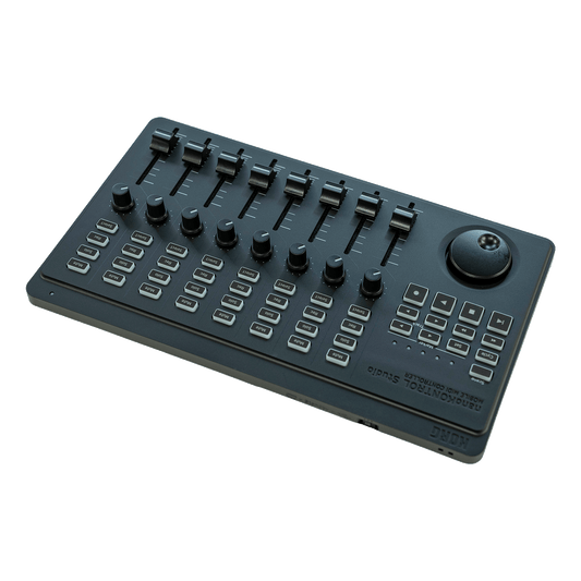 KORG ワイヤレス/USB-MIDIコントローラー 【nanoKONTROL Studio】